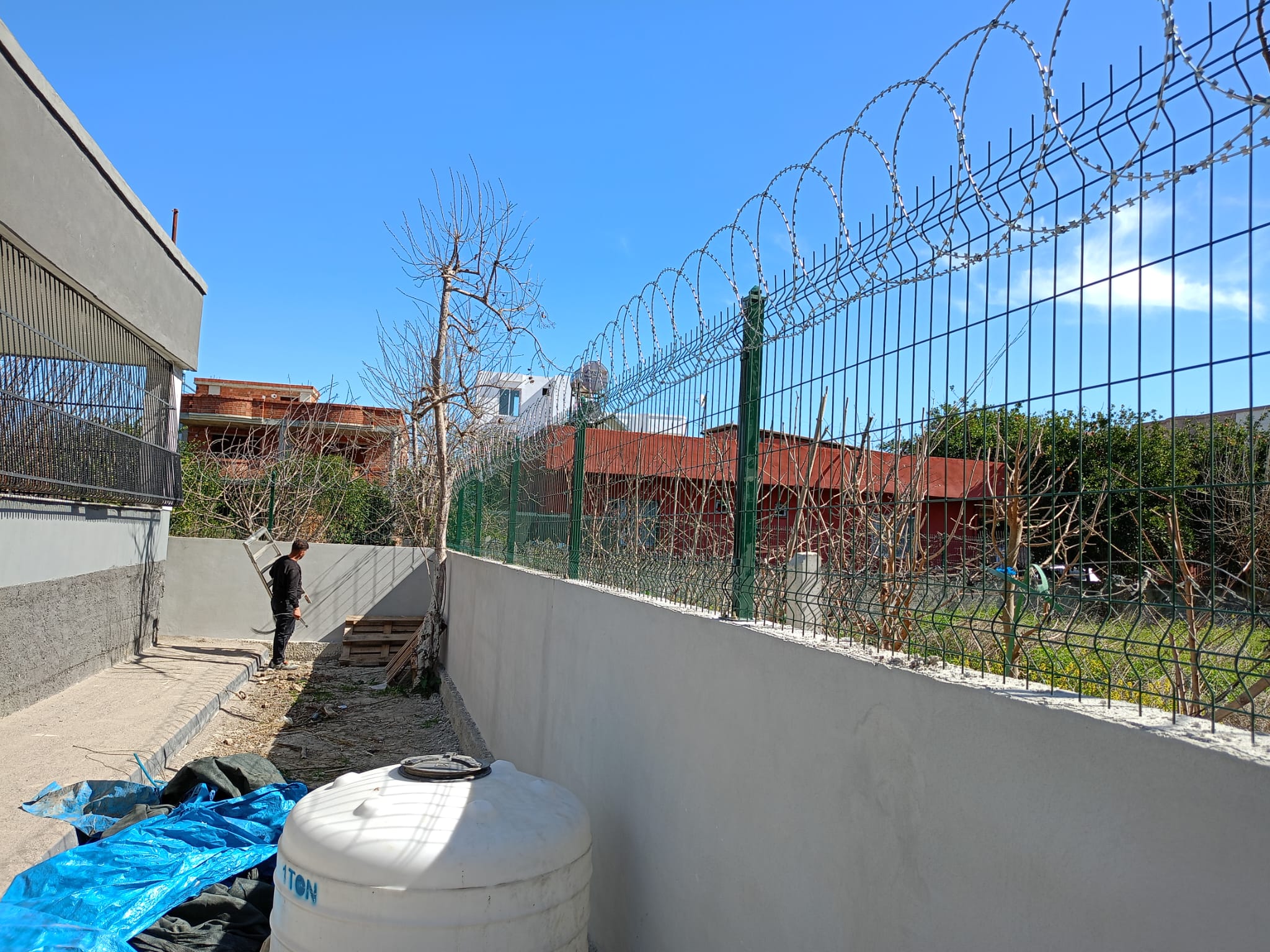 Düz Hat Jiletli Tel